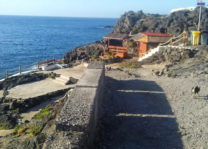 Cozy In 45 M² With Sea View 公寓